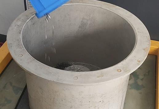 適合不銹鋼武術用具刀把的磁針